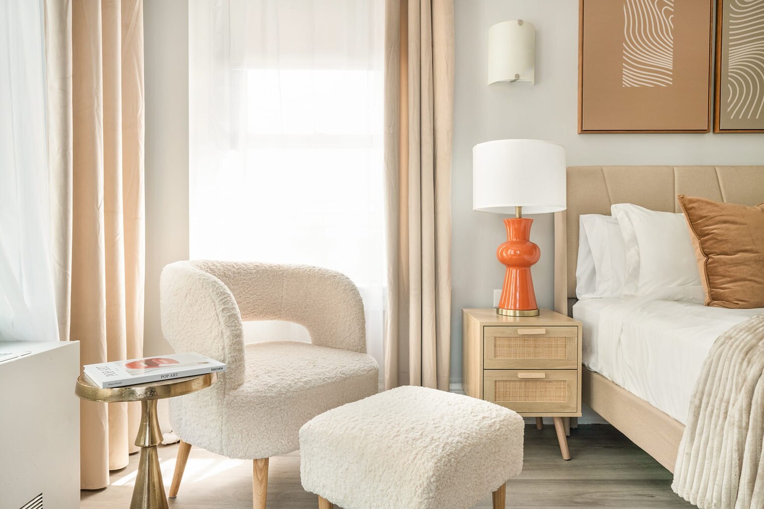 Building Photo - 240 W 73rd St