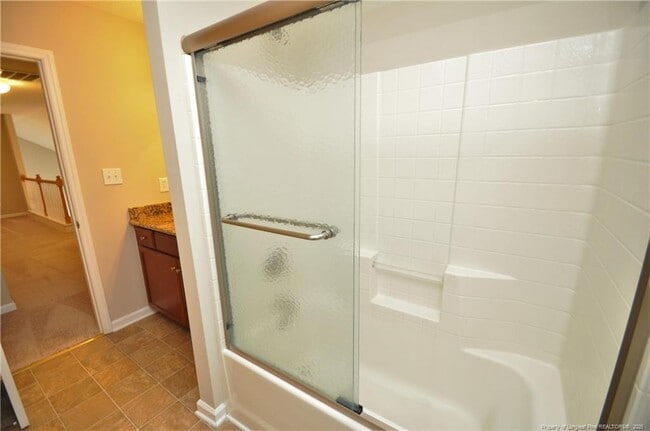 Building Photo - 206 Whiteberry Dr