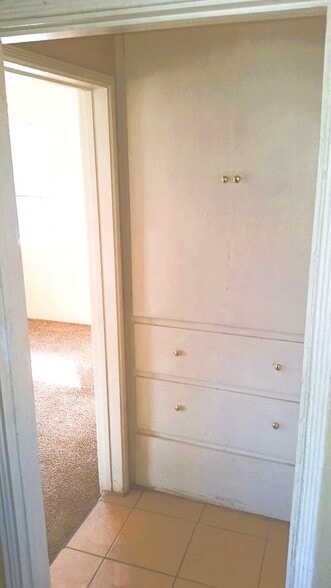 Building Photo - 15544 Eighth St