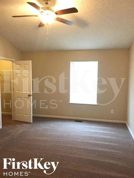 Building Photo - 2420 Ashpoint St