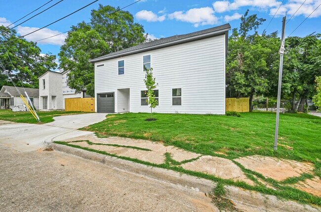 Building Photo - 3533 S Malcolm X Blvd