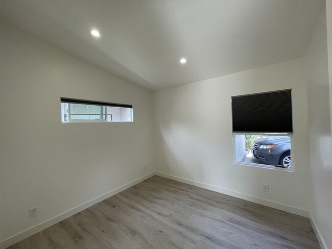 Building Photo - 6438 Jackson Dr