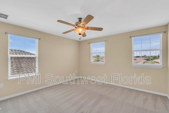 Building Photo - 2844 Esmeralda Dr