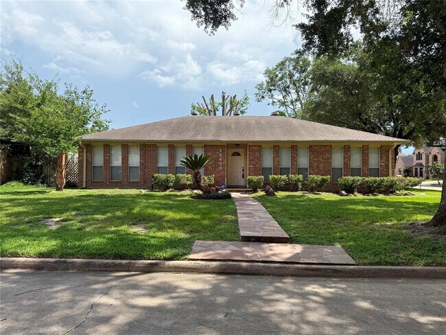 Building Photo - 13430 Exton Ln