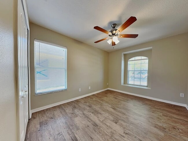 Building Photo - 8415 Canterbury Lake Blvd