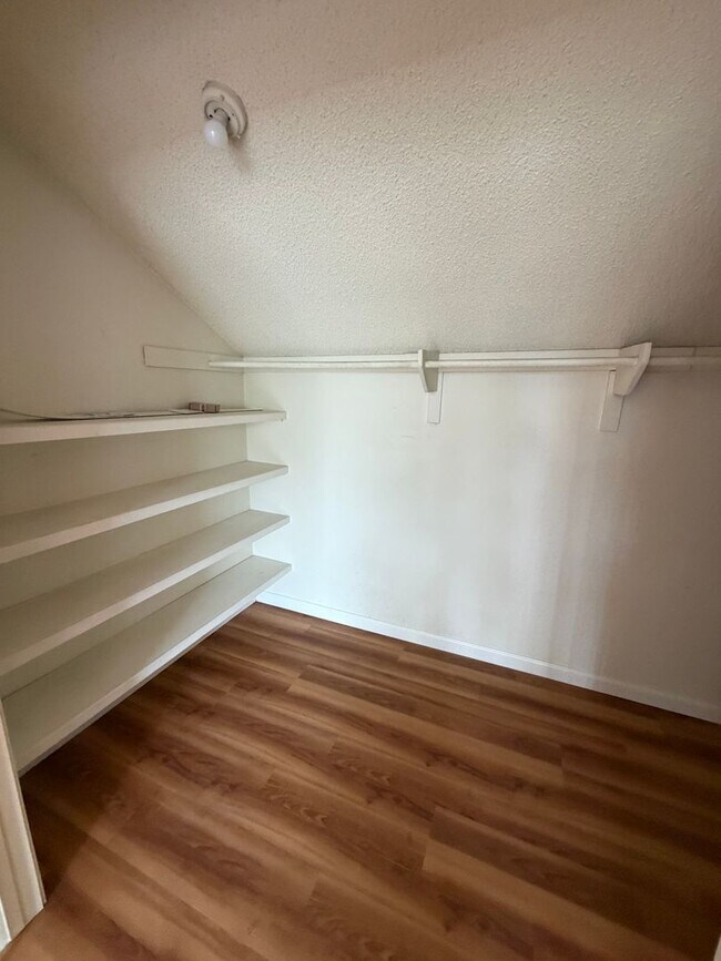 Building Photo - 2863 Sapphire Ave