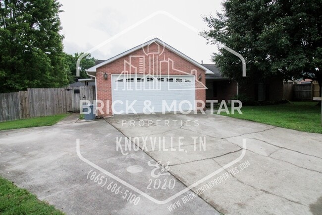 Primary Photo - 1006 Davinci Ln