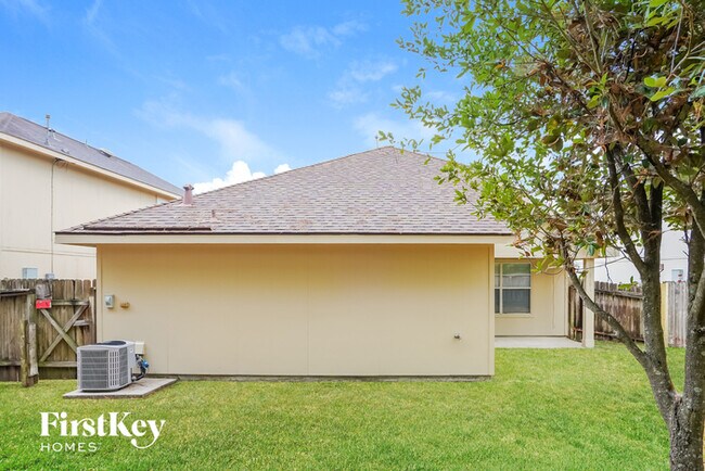 Building Photo - 19906 Bettencourt Ln