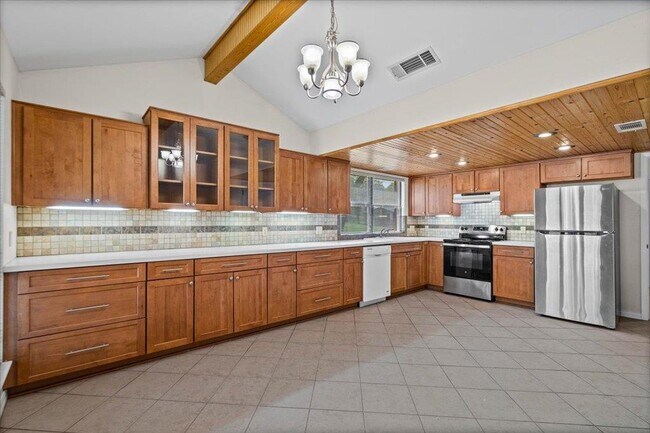 Building Photo - 11203 Bluff Canyon Dr