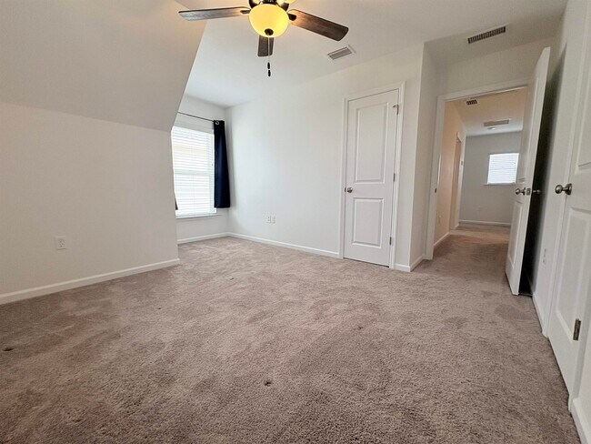 Building Photo - 3611 Meadow Vista Ln.