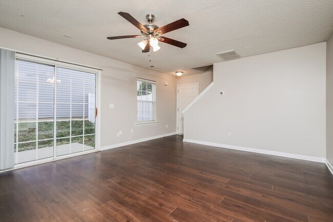 Building Photo - 3216 Marcony Way