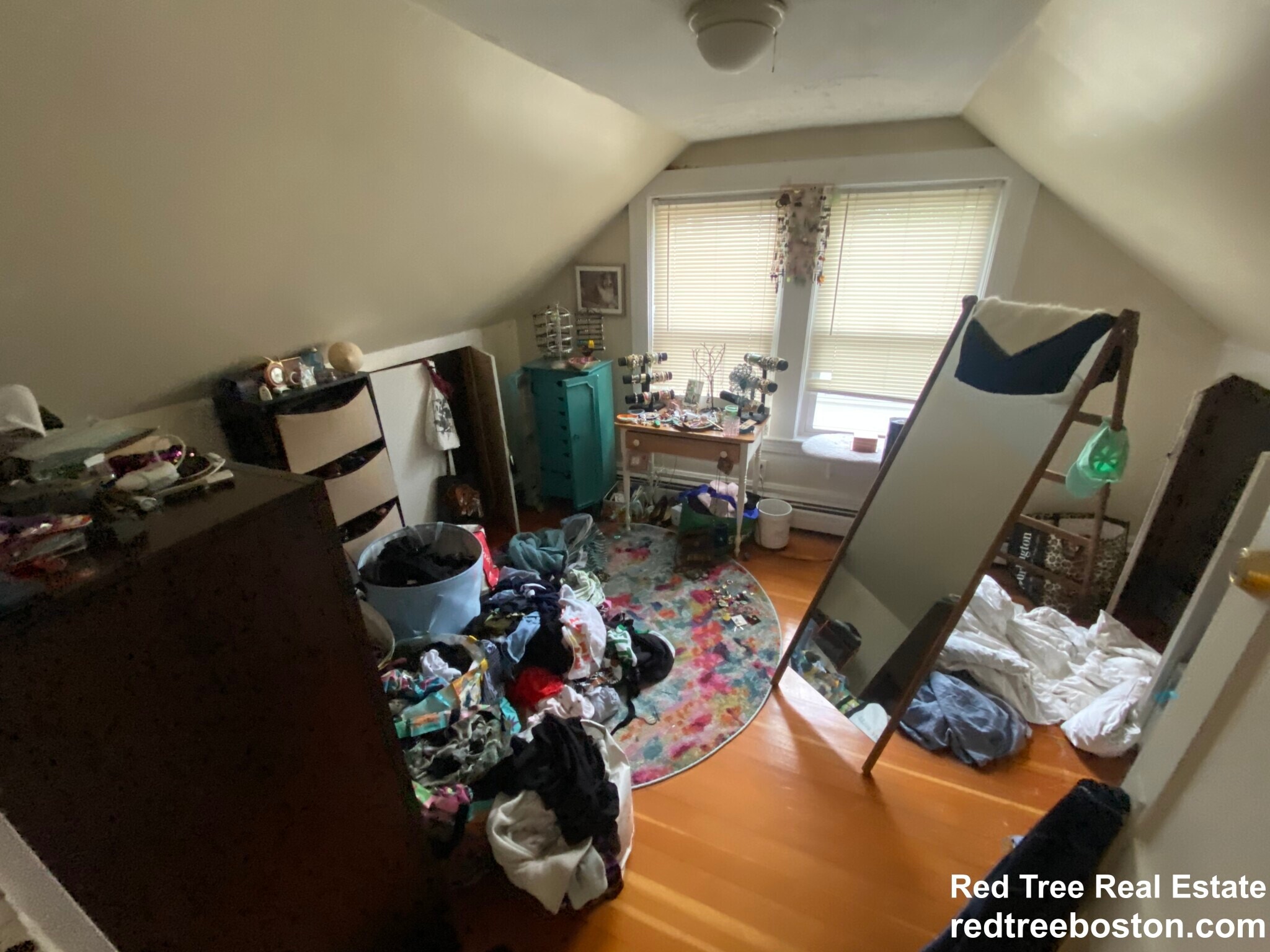 Building Photo - 1186 Chestnut St