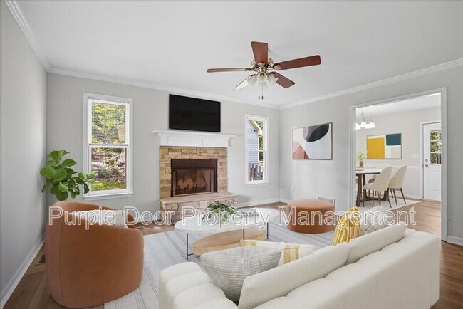 Building Photo - 4201 Autumn Lake Dr