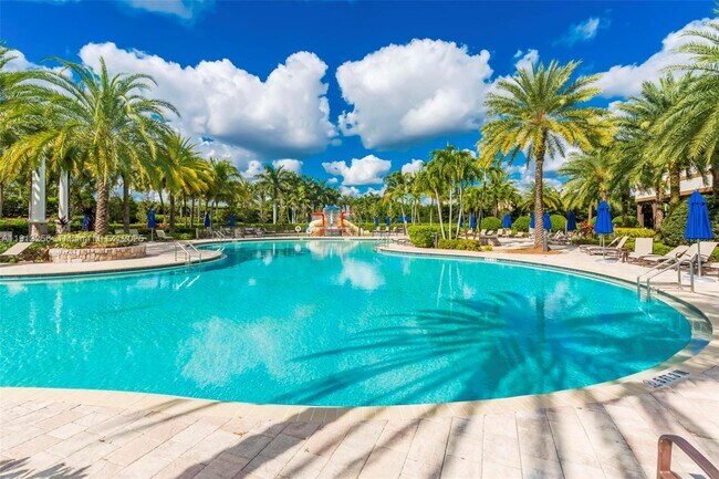 Building Photo - 9583 Town Parc Cir N