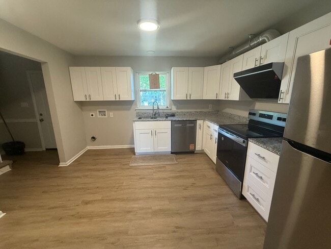 Building Photo - 5627 Banbury Ct