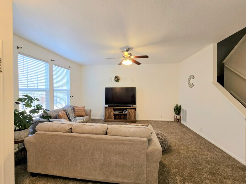 Building Photo - 2873 Tumblewood Grv