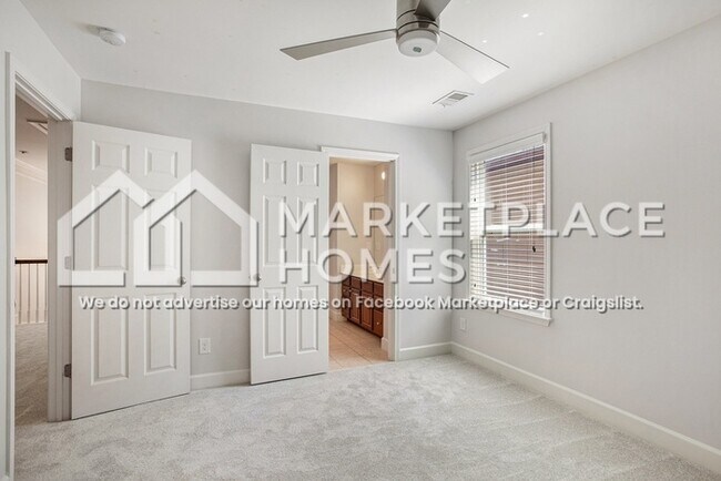 Building Photo - 1653 Danbury Parc Pl