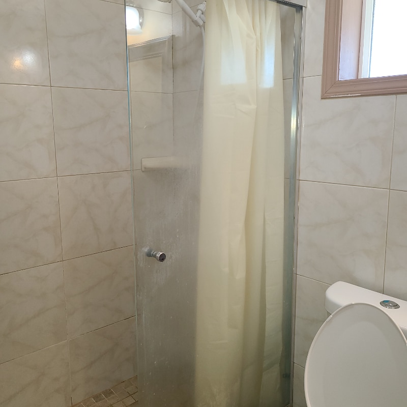 Building Photo - 547 Kaao Cir