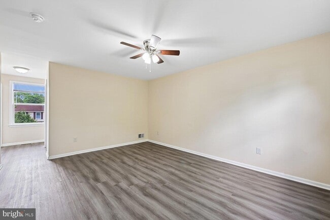 Building Photo - 8805 Bolero Ct