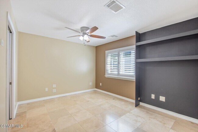Building Photo - 6317 Gitana Ave