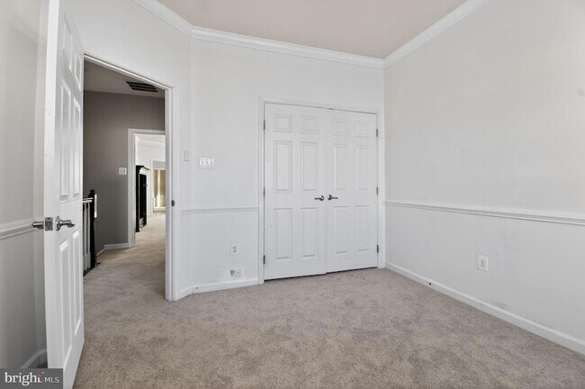 Building Photo - 2102 Congresbury Pl