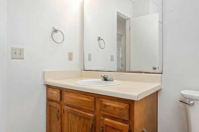 Building Photo - 4021 Valparaiso Blvd