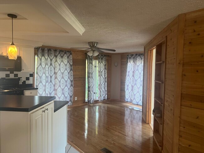 Dining Room - 107 Morgan Run Rd