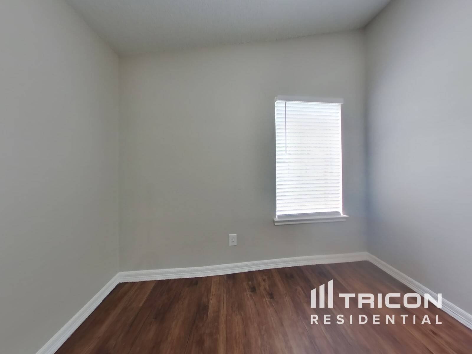 Building Photo - 3155 Boynton Dr