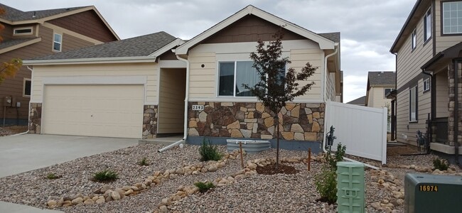 Building Photo - 2393 Juno Ln