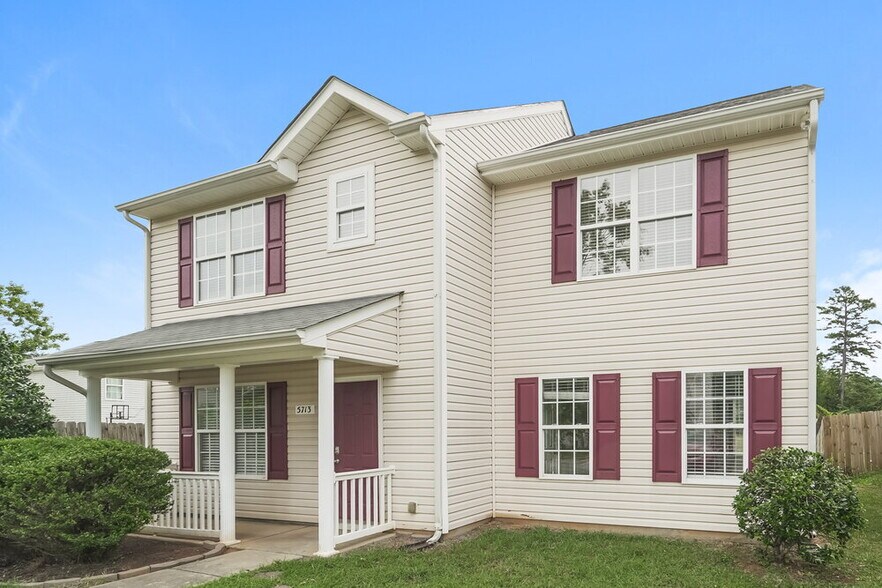 Building Photo - 5713 Henderson Oaks Dr
