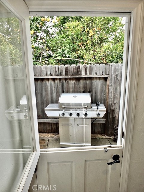 Building Photo - 220 Loyola Rd