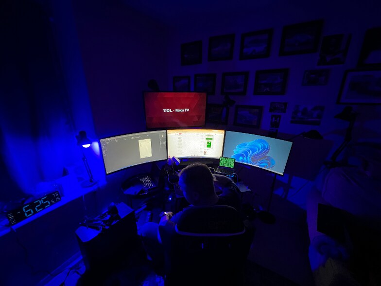 Building Photo - 4201 E Raven Rd