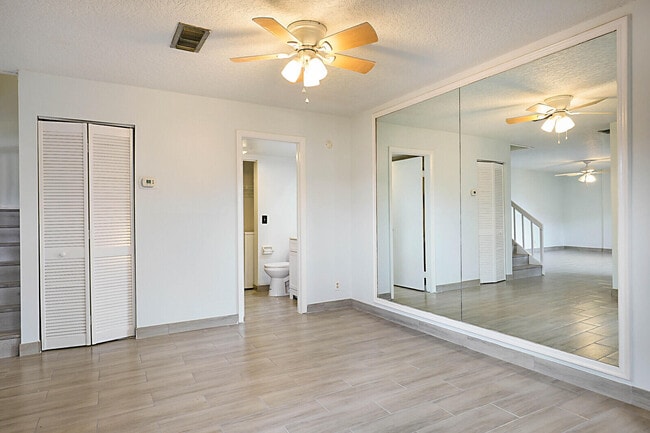 Building Photo - 253 Woodland Rd