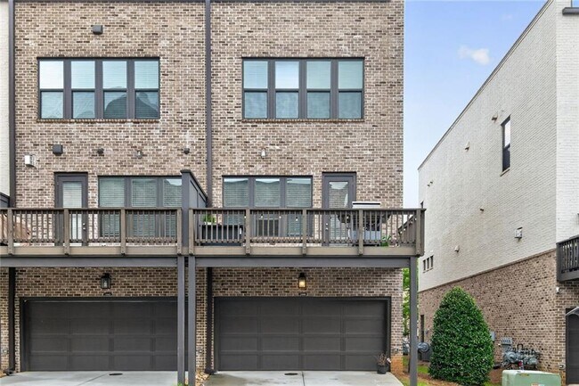 Building Photo - 1589 Aldworth Pl SE