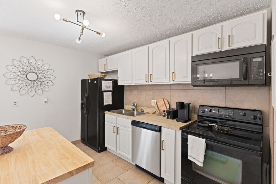 Building Photo - 109 Fountain Dr