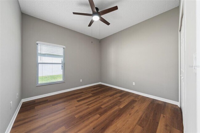 Building Photo - 9724 Myrtle Creek Ln
