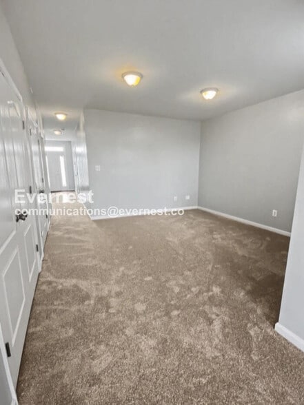 Building Photo - 129 Macon Dr