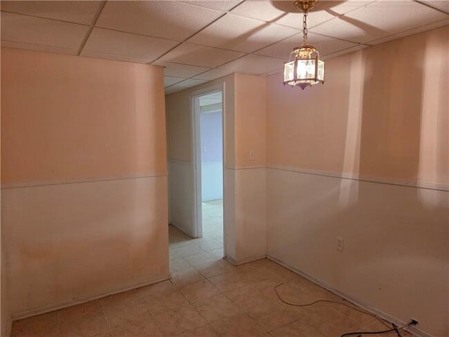 Building Photo - 111 Saddle Brook Cir