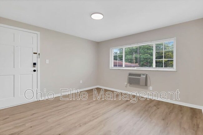 Building Photo - 1029 Binns Blvd