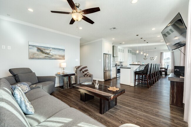 Building Photo - 12940 John Reynolds Rd