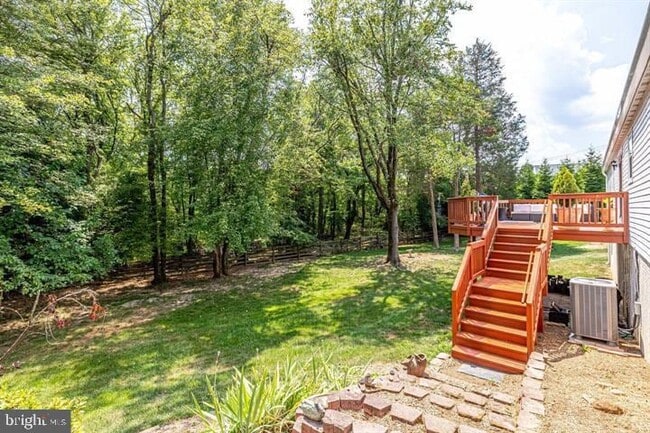Building Photo - 2601 Seskey Glen Ct