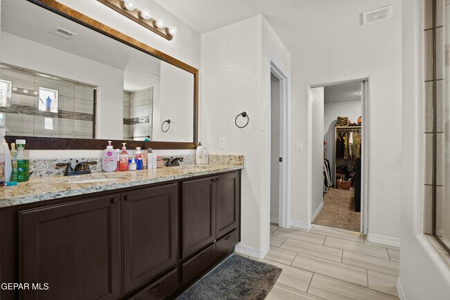 Building Photo - 2812 Tierra De Moyo Pl