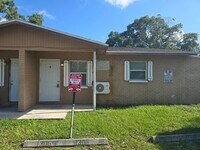 Building Photo - 1306 E 137th Ave