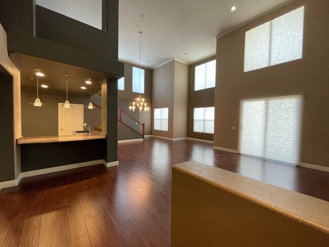 Building Photo - 56 E Serene Ave