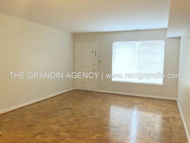 Building Photo - 1803 Grandin Rd SW