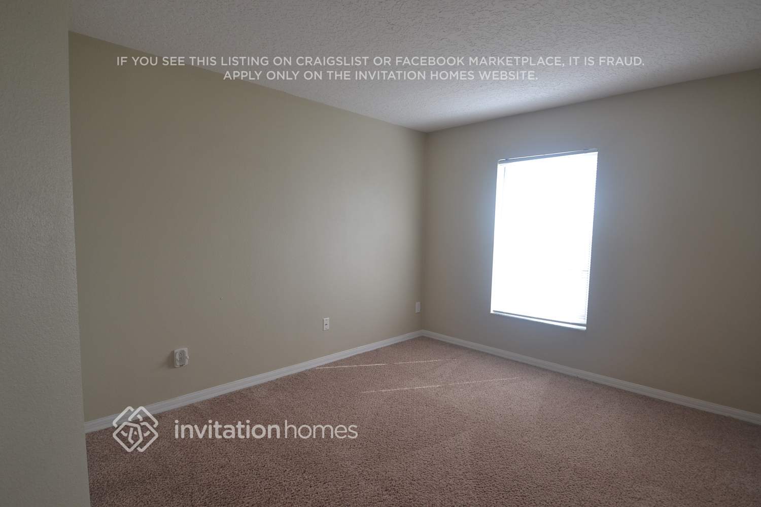 Building Photo - 1124 Cedarwood Way