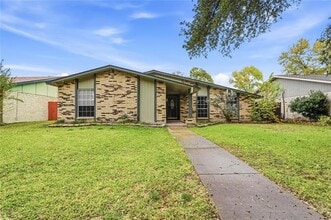 Building Photo - 2901 Branch Oaks Dr