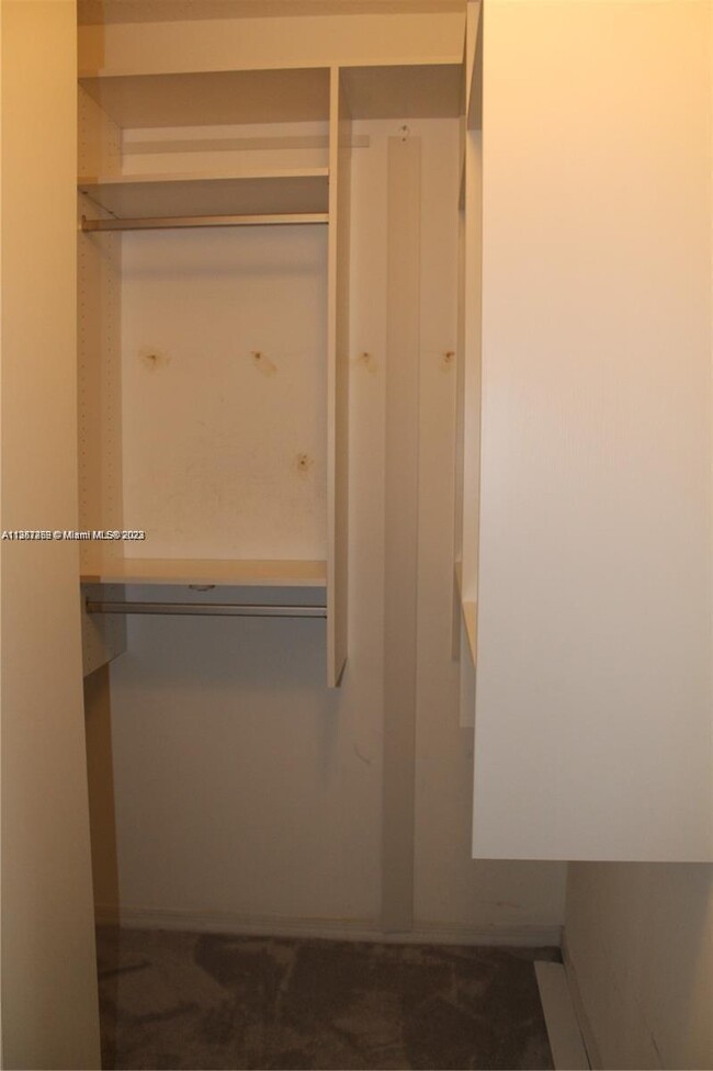 Building Photo - 4967 Tradewinds Ter