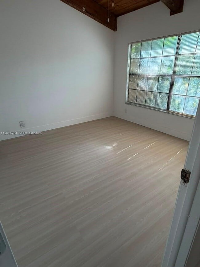 Building Photo - 7456 NW 33rd St