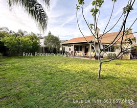 Building Photo - 8503 Spanish Bay Dr